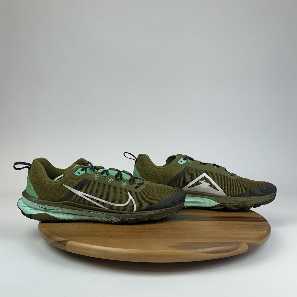 Mens Nike React Terra Kiger 9 Green‎ Athletic Shoes Sneakers 12.5 M